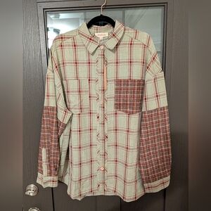Listicle Plaid Long Sleeve Top - Red and‎ Green